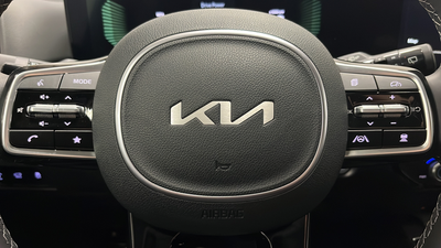 2025 Kia Sorento X-Line EX