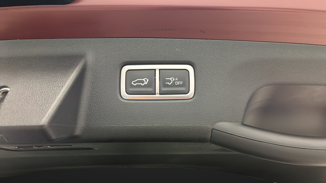 2025 Kia Sorento X-Line EX