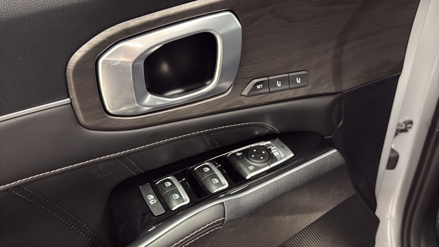 2025 Kia Sorento X-Line SX Prestige