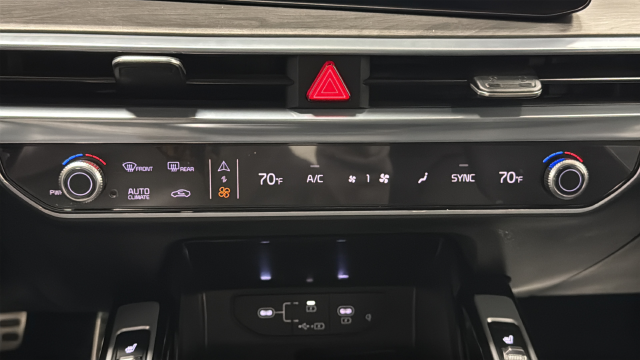 2024 Kia Sorento X-Line SX