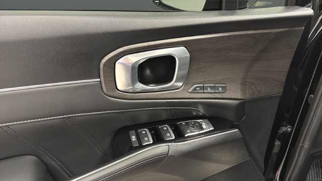 2024 Kia Sorento X-Line SX Prestige