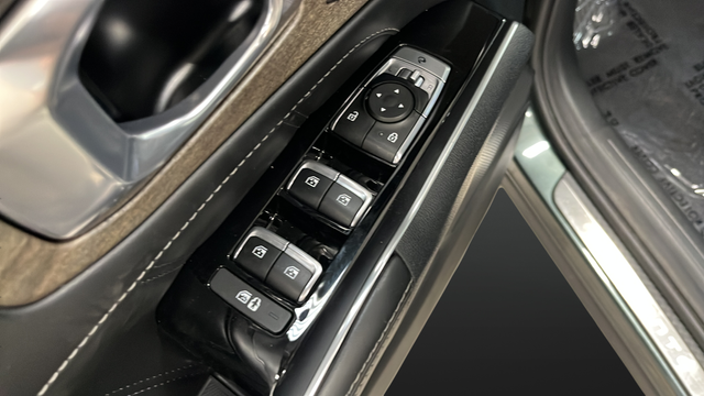 2023 Kia Sorento X-Line SX Prestige