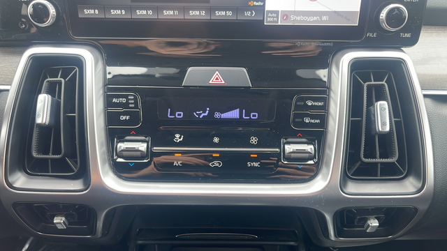 2022 Kia Sorento S