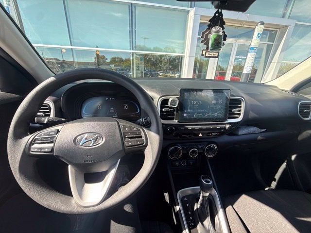 2024 Hyundai Venue SE