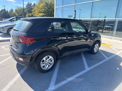 2024 Hyundai Venue SE