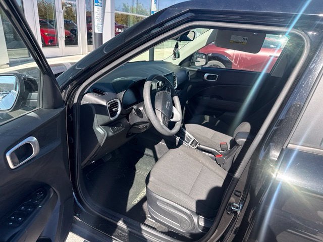 2024 Hyundai Venue SE