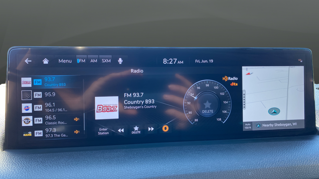2023 Genesis GV70 2.5T