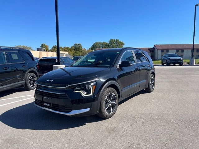 2024 Kia Niro LX