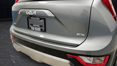 2024 Kia Niro EX Touring