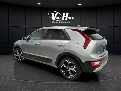 2024 Kia Niro EX Touring