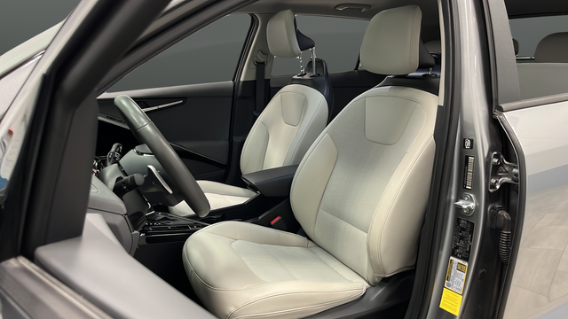 2024 Kia Niro EX Touring