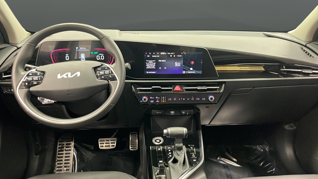 2024 Kia Niro EX Touring