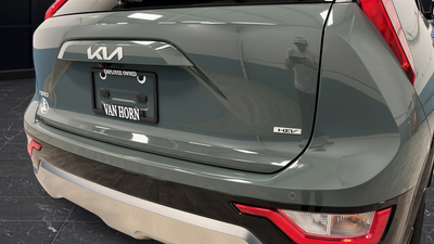 2024 Kia Niro EX Touring