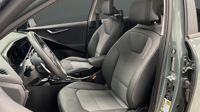 2024 Kia Niro EX Touring
