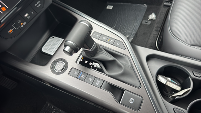 2027 Kia Niro SX