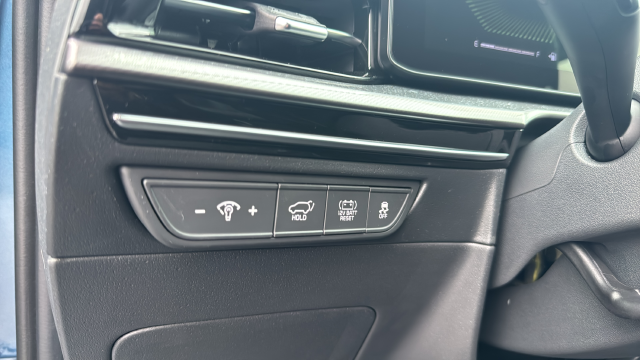 2027 Kia Niro SX