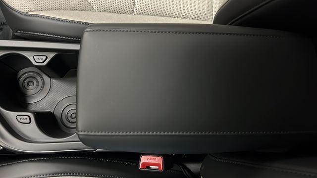 2025 Kia Niro SX