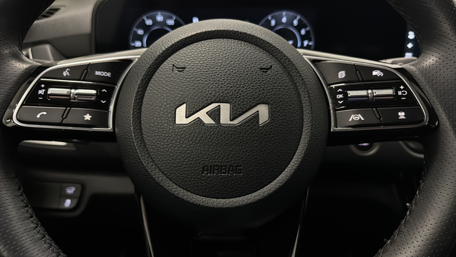 2025 Kia Seltos SX