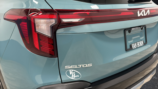 2025 Kia Seltos SX