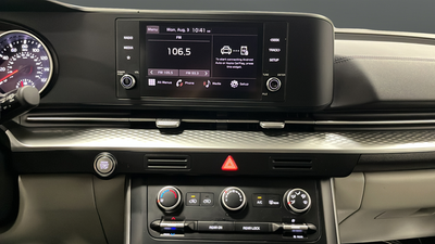 2024 Kia Carnival LX