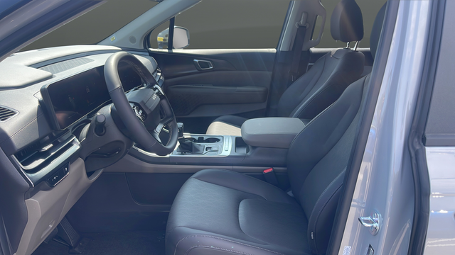 2027 Kia Carnival LXS
