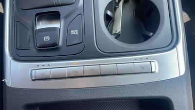 2027 Kia Carnival LXS