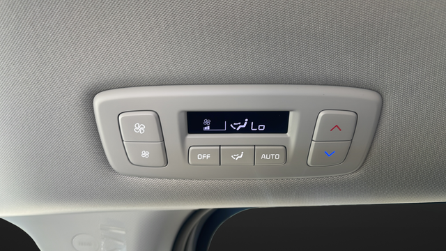 2027 Kia Carnival LXS