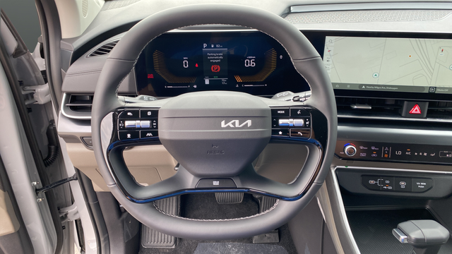 2027 Kia Carnival LXS