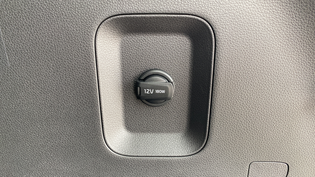 2027 Kia Carnival LXS