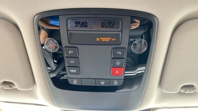 2027 Kia Carnival LXS