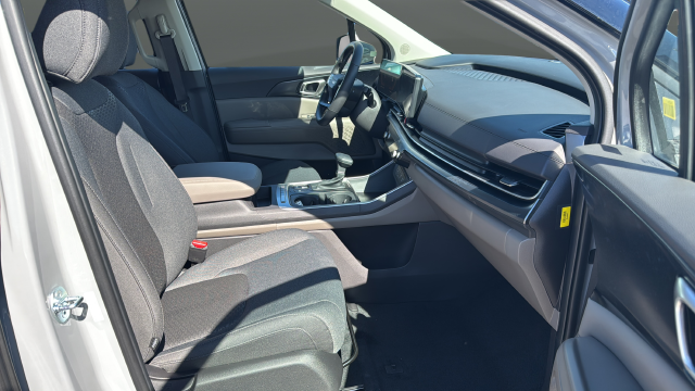 2027 Kia Carnival LX