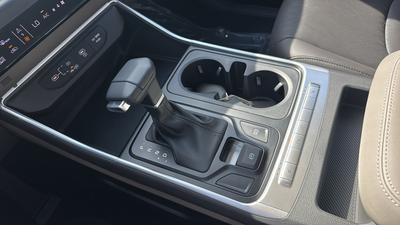 2027 Kia Carnival LXS
