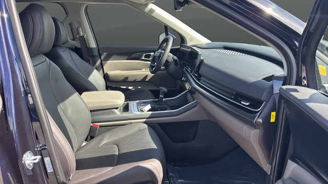 2027 Kia Carnival LXS