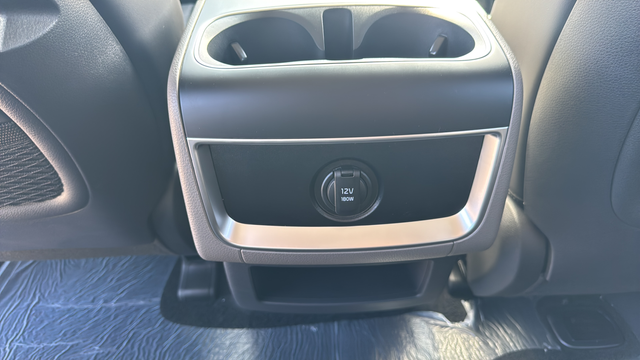 2027 Kia Carnival LXS