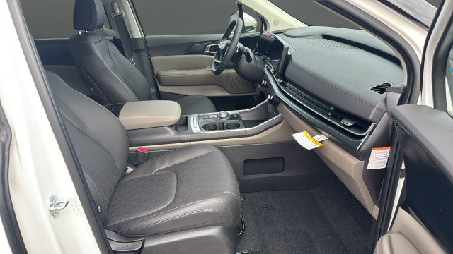 2027 Kia Carnival Hybrid LXS