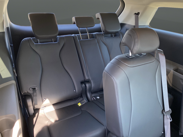 2026 Kia Carnival Hybrid LXS