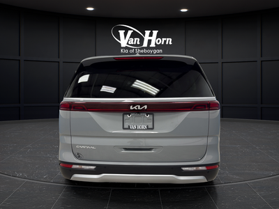 2024 Kia Carnival EX