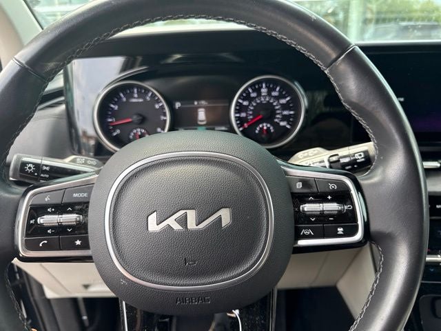 2024 Kia Carnival EX