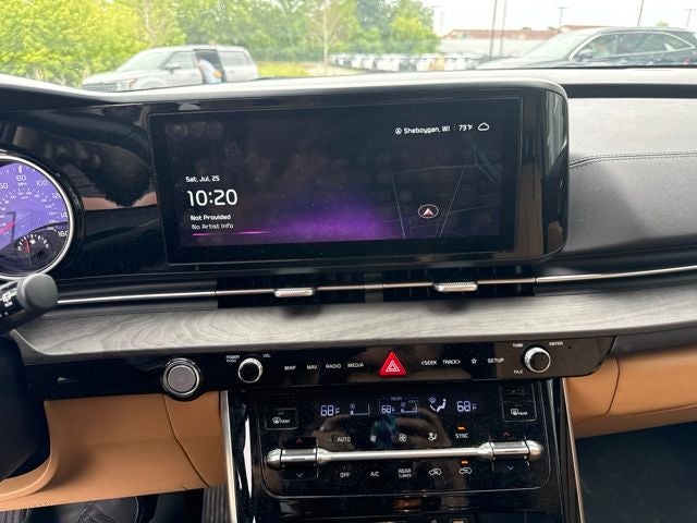 2024 Kia Carnival EX