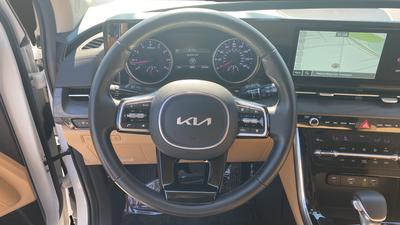 2024 Kia Carnival EX