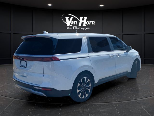 2024 Kia Carnival EX