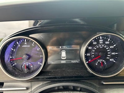 2024 Kia Carnival EX