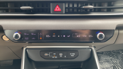 2026 Kia Carnival EX