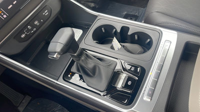 2027 Kia Carnival EX
