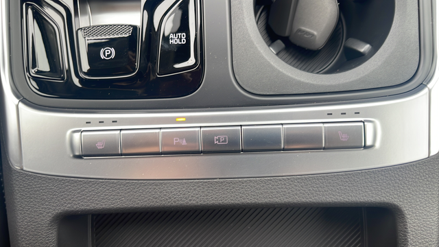 2027 Kia Carnival EX