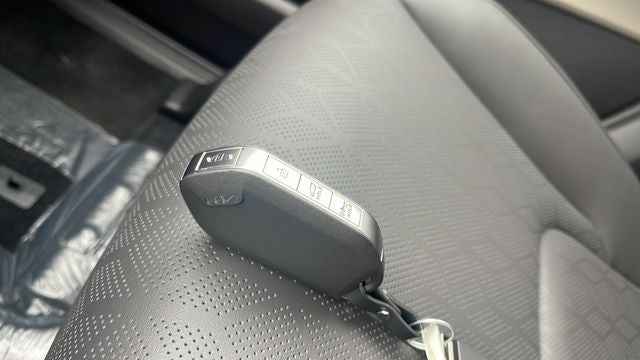 2027 Kia Carnival EX