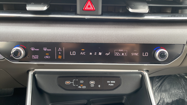 2027 Kia Carnival EX