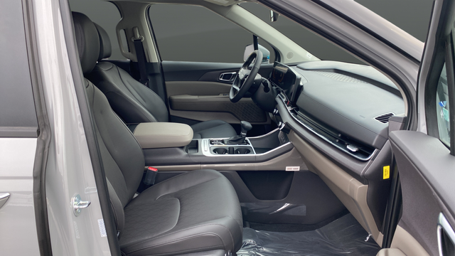 2027 Kia Carnival EX