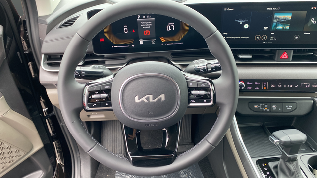 2026 Kia Carnival EX