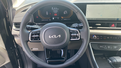 2026 Kia Carnival EX